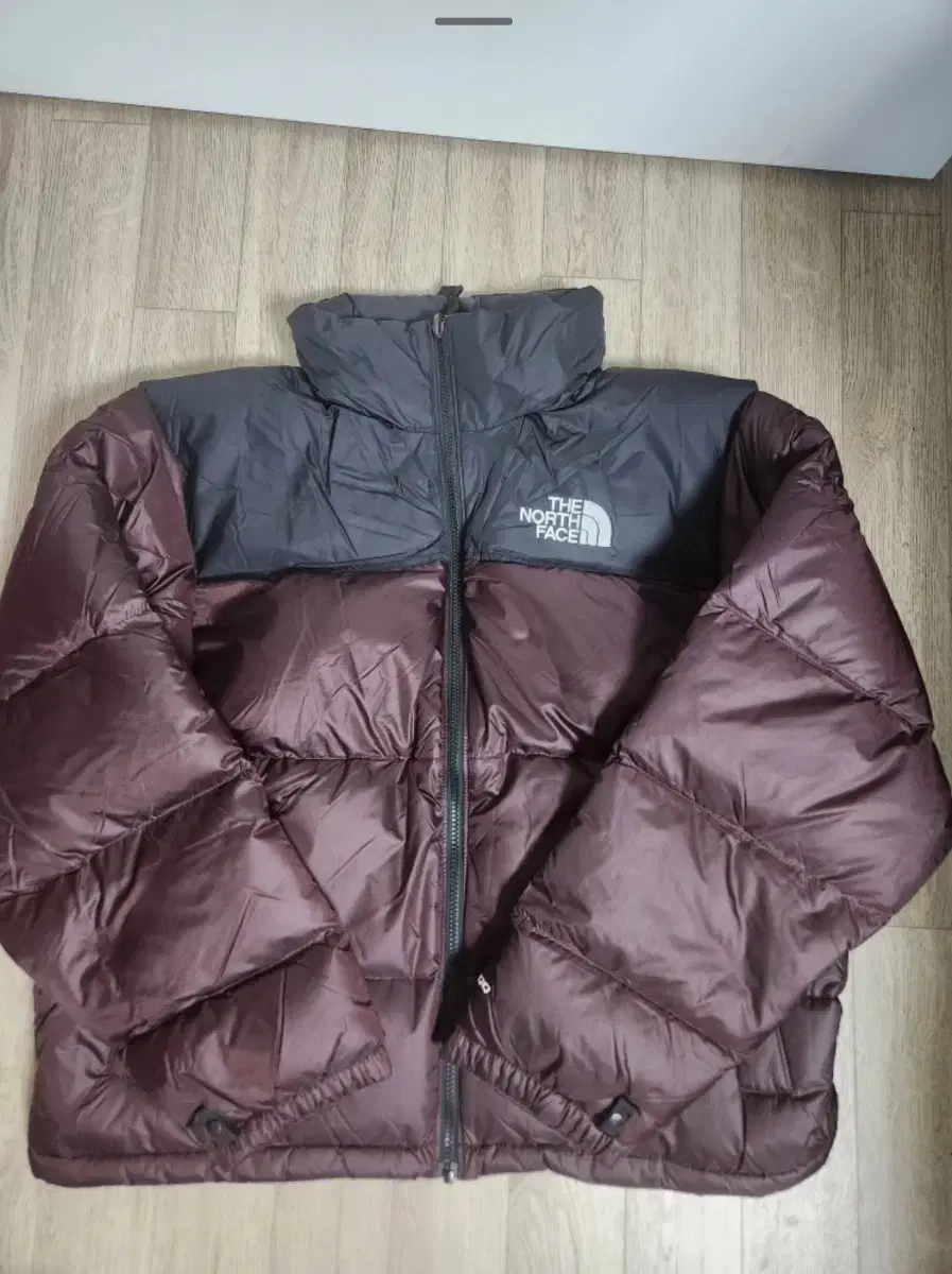 노스페이스 정품 M96 RETRO NUPTSE 새제품 판매 라지, 엑스라